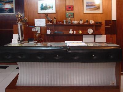 Cheltum Hotel Trelew Buitenkant foto